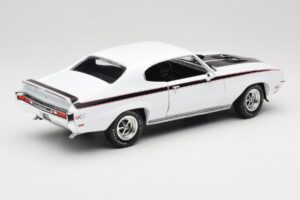 Buick GSX Бял American Muscle 1:18 AMM1322/06 Метал — снимка 3 от 8