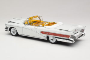 Buick Limited Wells Fargo Син Sun Star 1:18 4821 Метал — снимка 5 от 6