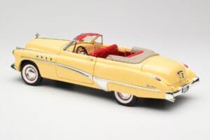 Buick Roadmaster Chrome Yellow Motormax 1:18 23124646-M17 Метал — снимка 7 от 8