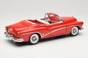 Buick Skylark Кабриолет Червен Motormax 1:18 73129 Метал — снимка 3 от 8