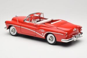 Buick Skylark Кабриолет Червен Motormax 1:18 73129 Метал — снимка 7 от 8
