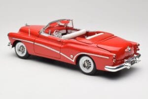 Buick Skylark Червен Motormax 1:18 411393-M1 Метал — снимка 7 от 8