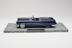 Buick Wildcat I Concept Тъмносин Minichamps 1:18 107141331 Метал — снимка 3 от 6