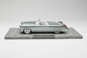 Buick Wildcat I Concept Mint Green Metallic Minichamps 1:18 107141332 Метал — снимка 3 от 6