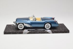 Buick Wildcat II Concept Син Minichamps 1:18 107141220 Метал — снимка 3 от 6