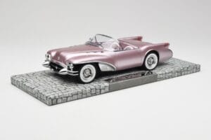 Buick Wildcat II Concept Salmon Metallic Minichamps 1:18 107141221 Смола