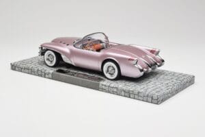 Buick Wildcat II Concept Salmon Metallic Minichamps 1:18 107141221 Смола — снимка 5 от 6
