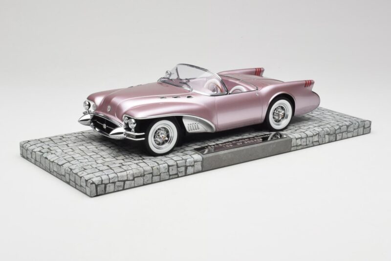 Buick Wildcat II Concept Salmon Metallic Minichamps 1:18 107141221 Смола