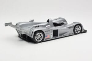 Cadillac Northstar LMP #1 24 Hours of Le Mans 2000 Hot Wheels 1:18 29225 Метал — снимка 3 от 8