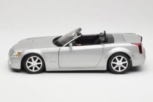 Cadillac XLR Кабрио Сребрист Hot Wheels 1:18 53838 Метал — снимка 4 от 8