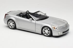 Cadillac XLR Кабрио Сребрист Hot Wheels 1:18 53838 Метал — снимка 6 от 8
