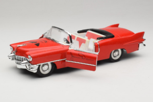 Cadillac Кабриолет Червен James Dean Solido 1:18 98019 Метал — снимка 2 от 8