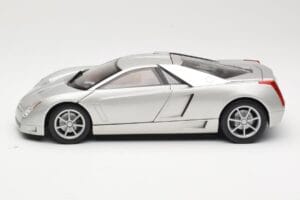 Cadillac Cien Сребрист Hot Wheels 1:18 57296 Метал — снимка 4 от 8