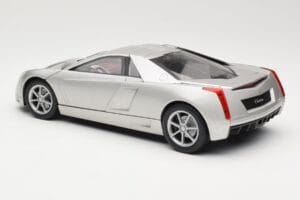 Cadillac Cien Сребрист Hot Wheels 1:18 57296 Метал — снимка 7 от 8