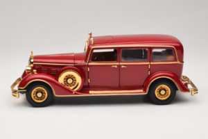 Cadillac Deluxe Tudor Държавна Лимузина Пуи Последният Китайски Император Sun Star 1:18 4100 Метал — снимка 4 от 9