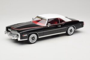 Cadillac Eldorado Кабриолет Черен MCG 1:18 MCG18473 Метал — снимка 2 от 8