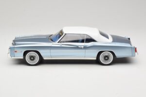 Cadillac Eldorado Кабриолет Син MCG 1:18 MCG18472 Метал — снимка 4 от 7