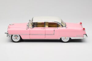 Cadillac Fleetwood Elvis Presley Розов MRC 1:18 LIC1000 Метал — снимка 4 от 8