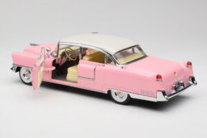 Cadillac Fleetwood Elvis Presley Розов MRC 1:18 LIC1000 Метал — снимка 5 от 8