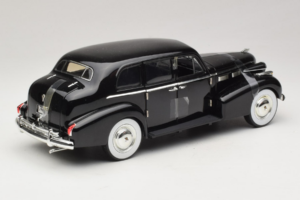Cadillac Fleetwood Series 75 The Godfather Jada 1:18 91199 Метал — снимка 2 от 6