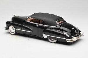 Cadillac Series 62 Черен Anson 1:18 30345 Метал — снимка 7 от 8