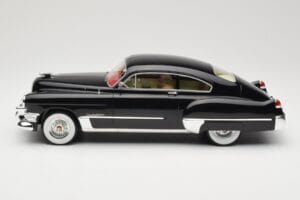 Cadillac Series 62 Club Sedanette Черен BoS Models 1:18 BOS292 Смола — снимка 3 от 6