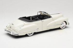 Cadillac Series 62 Кабриолет Бял Anson 1:18 30335 Метал — снимка 3 от 8