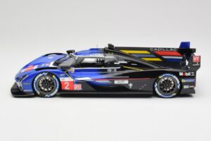 Cadillac V-Series.R LMDh #2 E. Bamber / A. Lynn / R. Westbrook Chip Ganassi Racing 24 Hours of Le Mans 2023 TopSpeed 1:18 TS0 — снимка 3 от 5