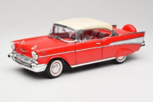 Chevrolet Bel Air Matador Червен & India Слонова Кост Road Legends 1:18 92109 Метал