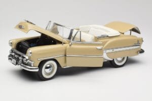 Chevrolet Bel Air Кабриолет Кремав Sun Star 1:18 1623 Метал — снимка 2 от 8