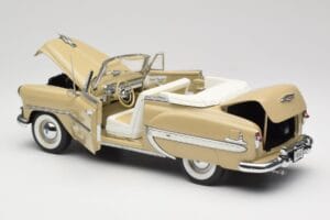 Chevrolet Bel Air Кабриолет Кремав Sun Star 1:18 1623 Метал — снимка 5 от 8