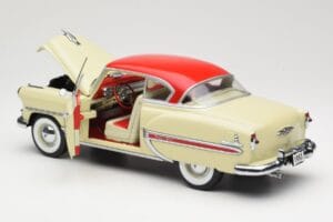 Chevrolet Bel Air Бежов Sun Star 1:18 1600 Метал — снимка 5 от 8