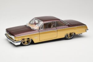 Chevrolet Bel Air Златен & Кафяв Maisto 1:18 31064 Метал