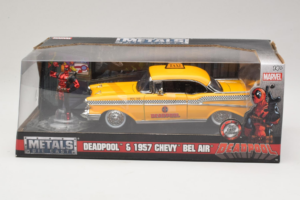 Chevrolet Bel Air Taxi Deadpool Metals Diecast 1:24 30290 Метал
