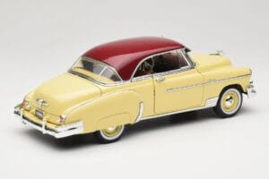 Chevrolet Bel Air Жълт & Червен Motormax 1:18 73111 Метал — снимка 3 от 8