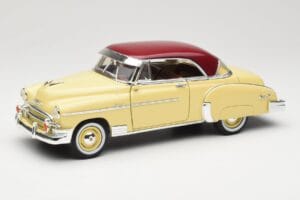 Chevrolet Bel Air Жълт & Червен Motormax 1:18 73111 Метал