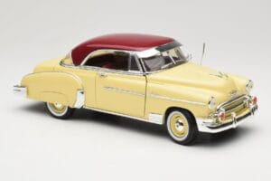 Chevrolet Bel Air Жълт & Червен Motormax 1:18 73111 Метал — снимка 6 от 8