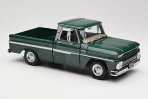 Chevrolet C-10 Зелен Sun Star 1:18 1360 Метал — снимка 6 от 8