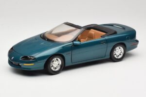 Chevrolet Camaro Z28 Кабриолет Зелен American Muscle 1:18 7231D0 Метал