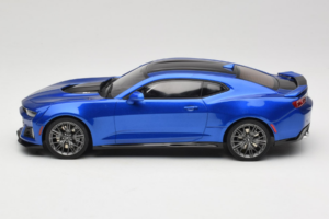 Chevrolet Camaro ZL1 Gen 6 Син GT Spirit 1:18 GT177 Смола — снимка 3 от 6
