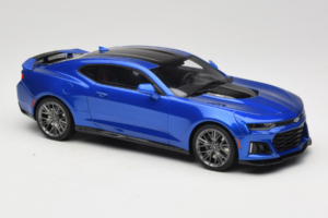 Chevrolet Camaro ZL1 Gen 6 Син GT Spirit 1:18 GT177 Смола — снимка 4 от 6