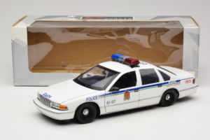Chevrolet Caprice Канада Полиция UT Models 1:18 21023 Метал — снимка 8 от 8