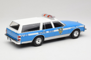 Chevrolet Caprice Estate Wagon NYPD MCG 1:18 MCG18477 Метал — снимка 2 от 6