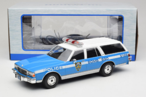 Chevrolet Caprice Estate Wagon NYPD MCG 1:18 MCG18477 Метал — снимка 6 от 6