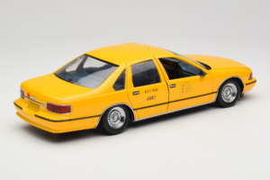 Chevrolet Caprice Такси NYC UT Models 1:18 180142095-O1 Метал — снимка 3 от 8