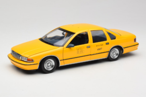 Chevrolet Caprice Такси NYC UT Models 1:18 180142095-O1 Метал