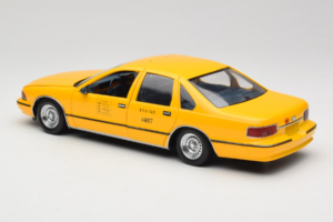 Chevrolet Caprice Такси NYC UT Models 1:18 180142095-O1 Метал — снимка 7 от 8