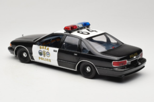 Chevrolet Caprice Калифорния Полиция UT Models 1:18 180142098 Метал — снимка 7 от 8