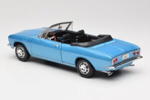 Chevrolet Corvair Monza Кабриолет Син Road Signature 1:18 92498 Метал — снимка 7 от 8