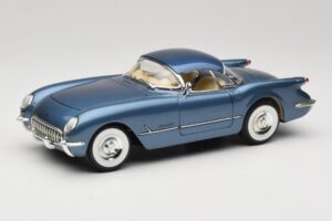 Chevrolet Corvette C1 Син Mira 1:18 6105 Метал